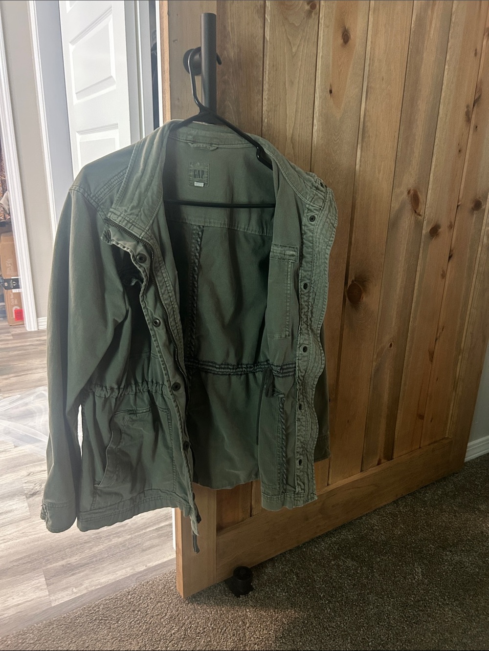 GAP women’s Utility Jacket - Casual Anorak Style
